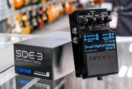 ギター BOSS SDE-3 dual digital delay Gear Hunter | BOSS - SDE-3 Dual Digital Delay